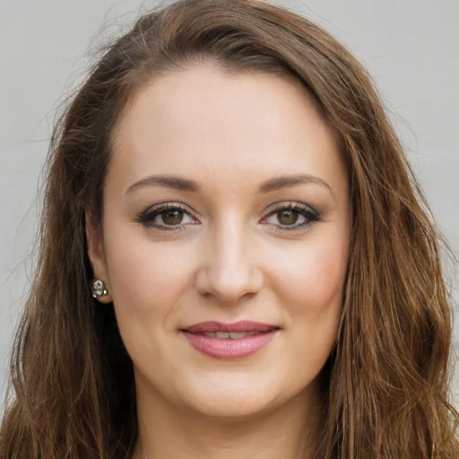 Nina E.